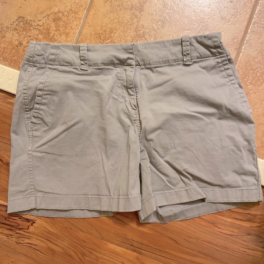 Vineyard Vines 🐳 shorts